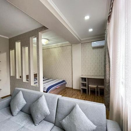 Rent Home Kg На Манаса Боконбаева Bișkek Exterior foto